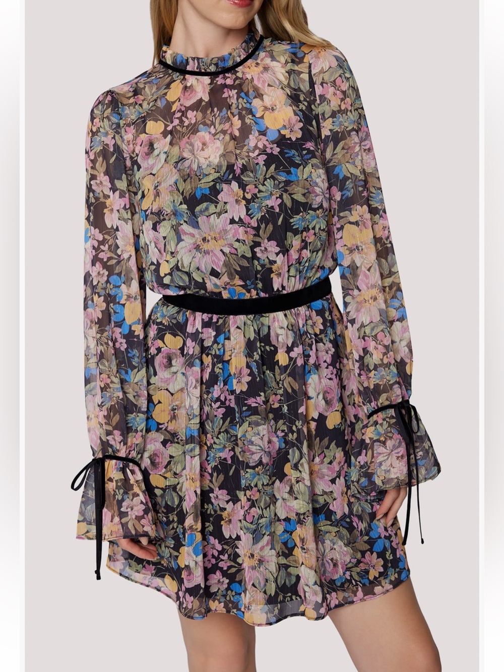 Lost + Wander Sweet Meadow Floral Long-Sleeve Mini Dress - size M - NWT!!!!